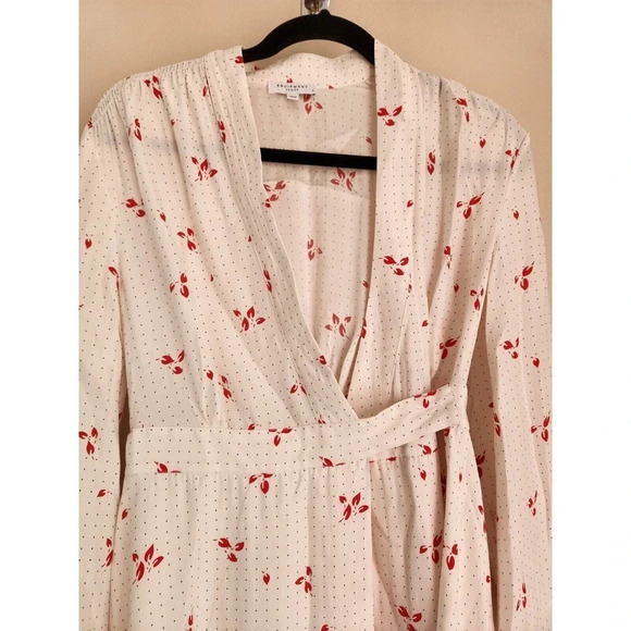 EQUIPMENT Allaire Printed Long-sleeve Silk Wrap Dress Size 2 White Multi - Picture 4 of 16